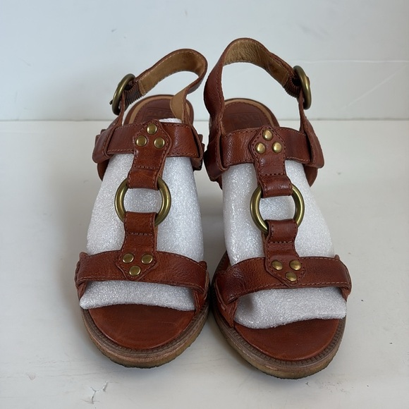 Frye Mandy T Strap brown leather up gladiator gold hardware open toe sandal cone - Picture 2 of 16